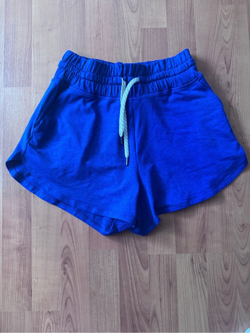 Vuori Halo Performance Short 2.0 in Copenhagen Blue Small - Picture 5 of 8